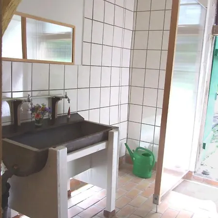Planwagen Camp Ferienhaus Passee